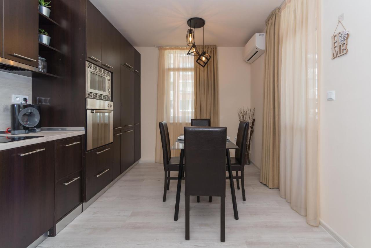 Alma Apartment - Stylish 1Bd Flat With Balcony By Flat Mаnager Plovdiv Eksteriør bilde